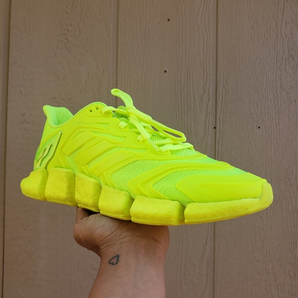 adidas men's CLIMACOOL VENTO running shoes sneakers Solar Yellow Unisex - Picture 4 of 16